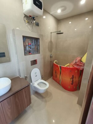 Bathroom in 3 BHK Apartment at BPTP Astaire Garden-Monet Floors, Sector 70a – for Rent