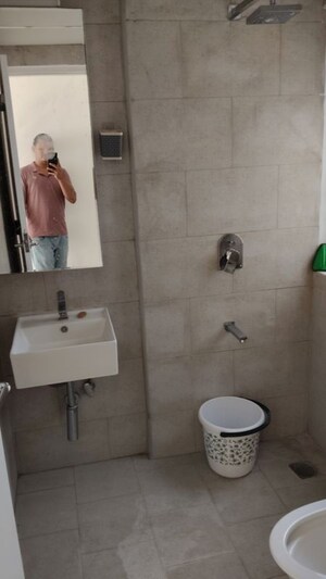 Bathroom in 2.5 BHK Apartment at Iconest 5, Kudlu – for Rent