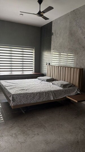 2 BHK Apartment For Rent in Menamkulam