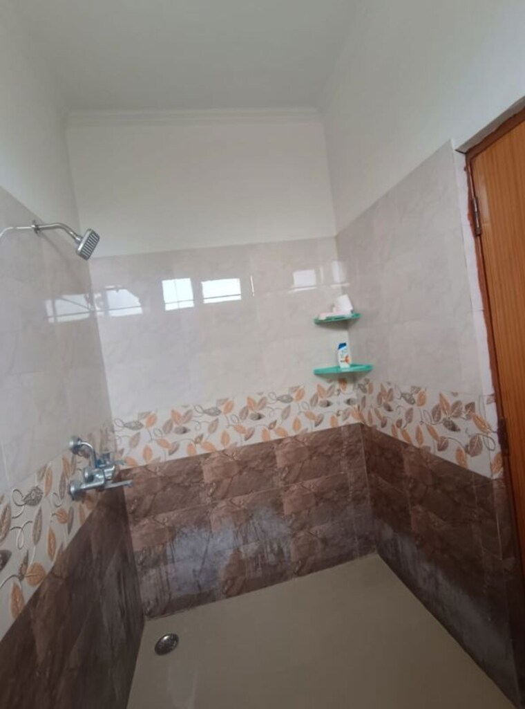 Bathroom, sector 37 greater noida 2 Bedroom 120 Sq.Mt. Independent House In Sector 37 Greater Noida Greater Noida 10373659