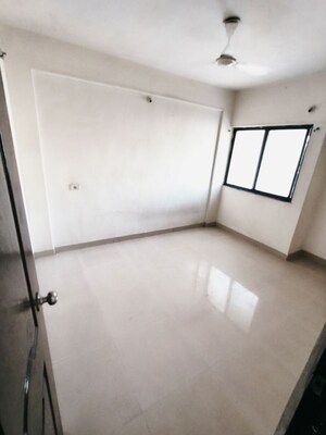 Room in 1 BHK Apartment at Kharadi – for Rent