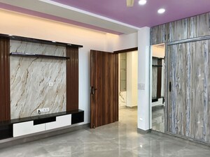 Bedroom in 3 BHK Apartment at Vipul World Floors, Sector 48 – for Rent