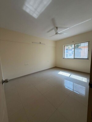 Room in 3 BHK Apartment at Paranjape Schemes Saptagiri, Baner – for Rent