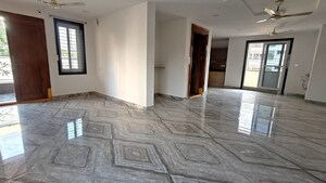 Room in 3 BHK Apartment at Bolarum – for Rent