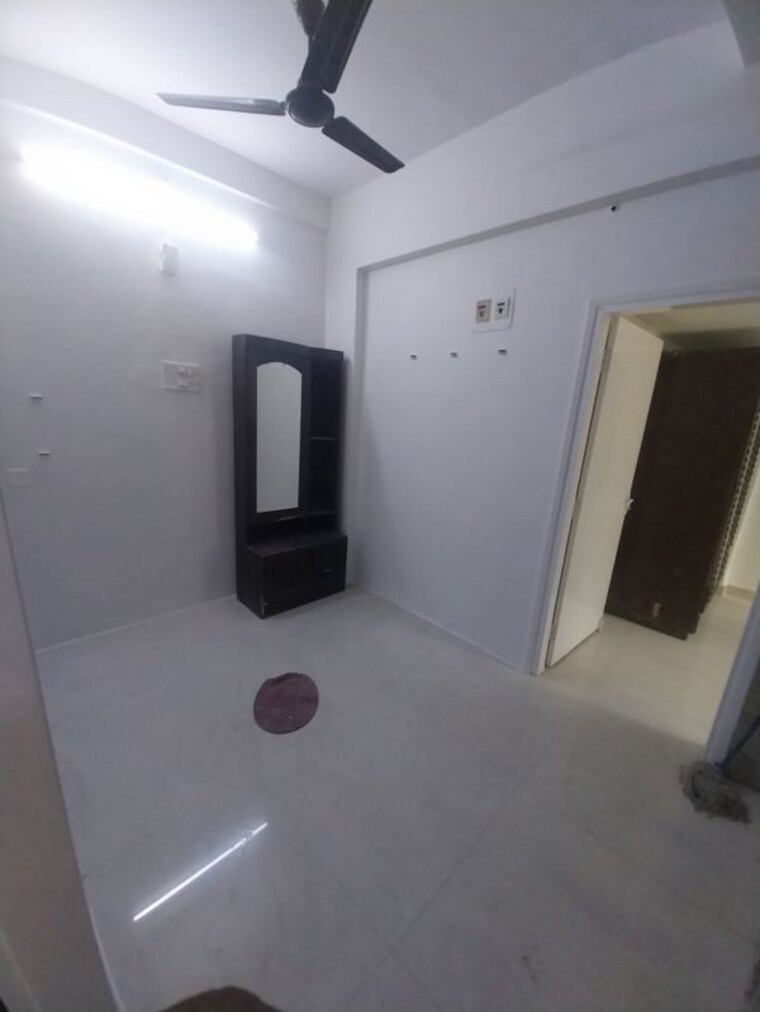 Room, sandesh nagar 1 Bedroom 400 Sq.Ft. Apartment In Sandesh Nagar Mumbai 10373633
