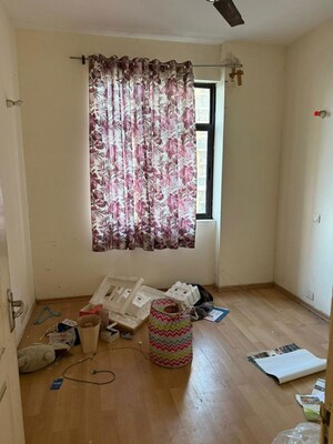 Bedroom in 3 BHK Apartment at Unitech Cascades, Pi Greater Noida – for Sale