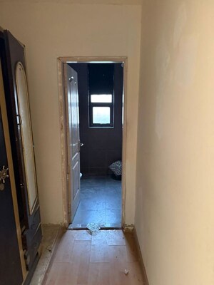 Building Lobby in 3 BHK Apartment at Unitech Cascades, Pi Greater Noida – for Sale