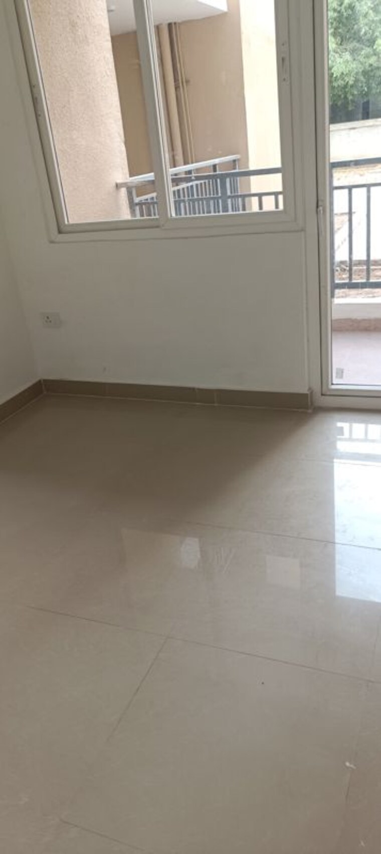 Room, tulsiani-easy-in-homes 1 Bedroom 430 Sq.Ft. Apartment In Sohna Sector 35 Gurgaon 10373746