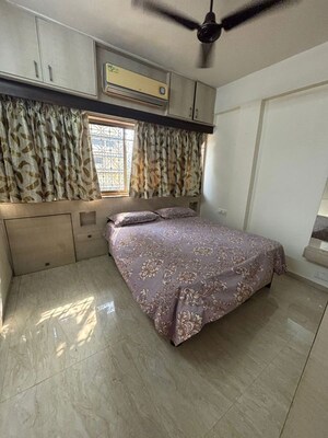 Bedroom in 2 BHK Apartment at Bandra West – for Rent