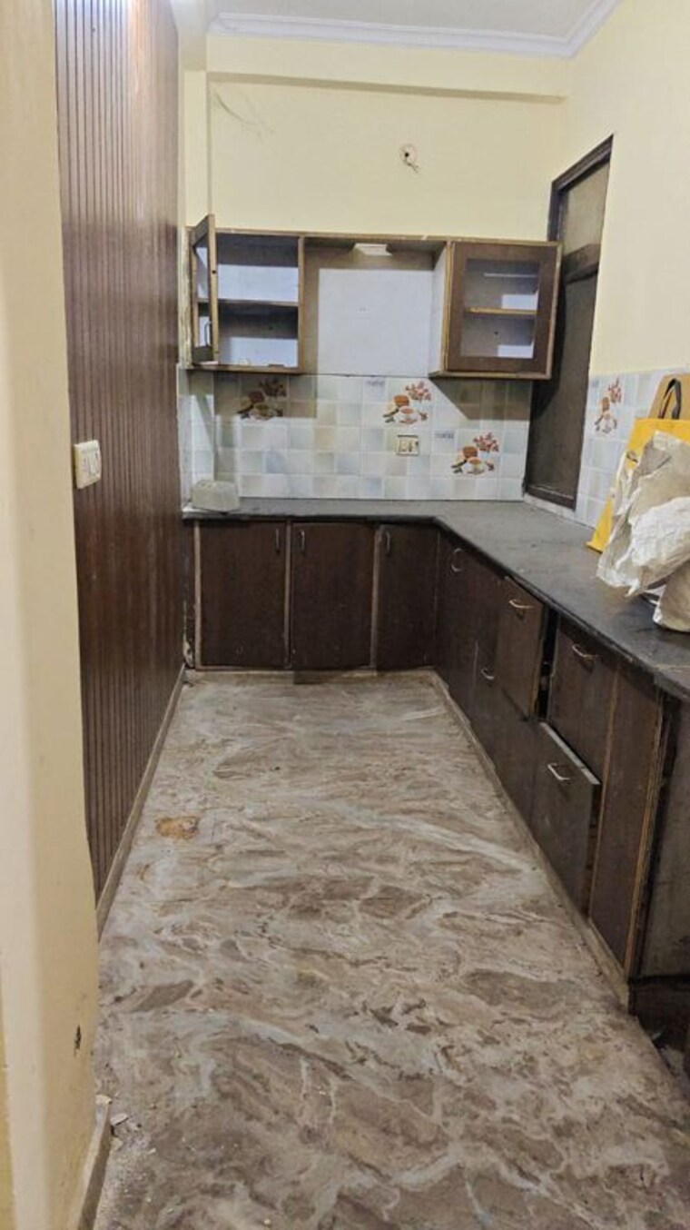 Kitchen, bihari nagar 2 Bedroom 120 Sq.Yd. Builder Floor In Bihari Nagar Ghaziabad 10373752