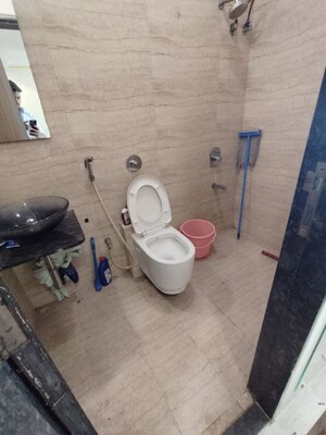 Bathroom in Studio Apartment at Platinum Tower 1, Andheri West – for Rent