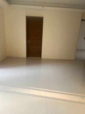 Room in 3 BHK Apartment at Somnath Nagar – for Rent