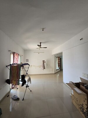 Team Area in 3 BHK Apartment at Om The Island, Wakad – for Rent