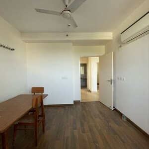 Room in 3 BHK Apartment at Conscient Heritage Max, Sector 102 – for Sale