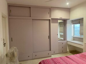 Room in 1 BHK Apartment at Pyramid Golden Retreat, Sector 22 Yamuna Expressway – for Rent