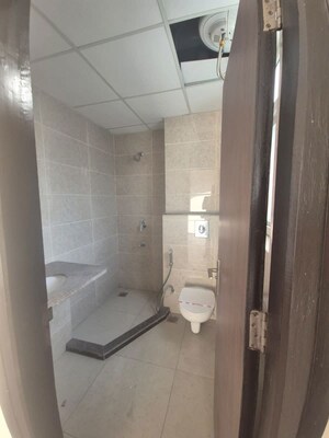 Bathroom in 4 BHK Apartment at BPTP Amstoria, Sector 102 – for Rent