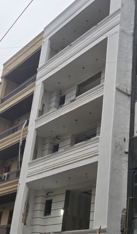 4 BHK + Pooja Room 250 Sq.Yd. Builder Floor in Krishna Palace Faridabad