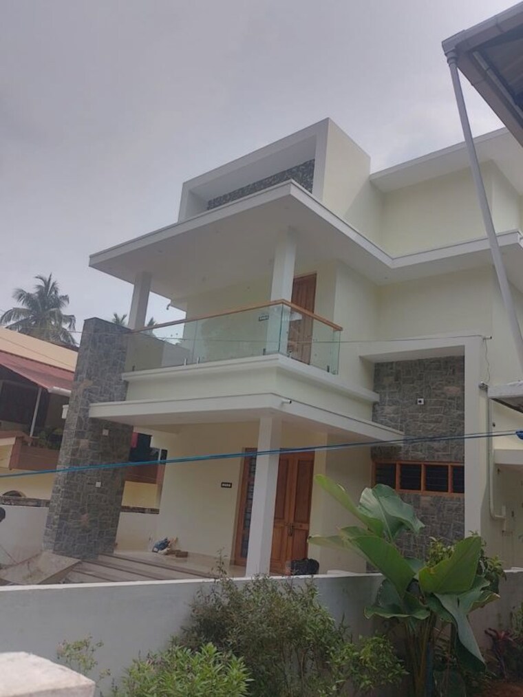 Exterior View, cheroor 4 Bedroom 2700 Sq.Ft. Independent House In Cheroor Thrissur 10373940