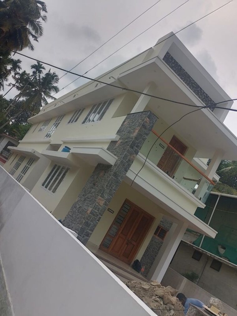 Exterior View, cheroor 4 Bedroom 2700 Sq.Ft. Independent House In Cheroor Thrissur 10373940
