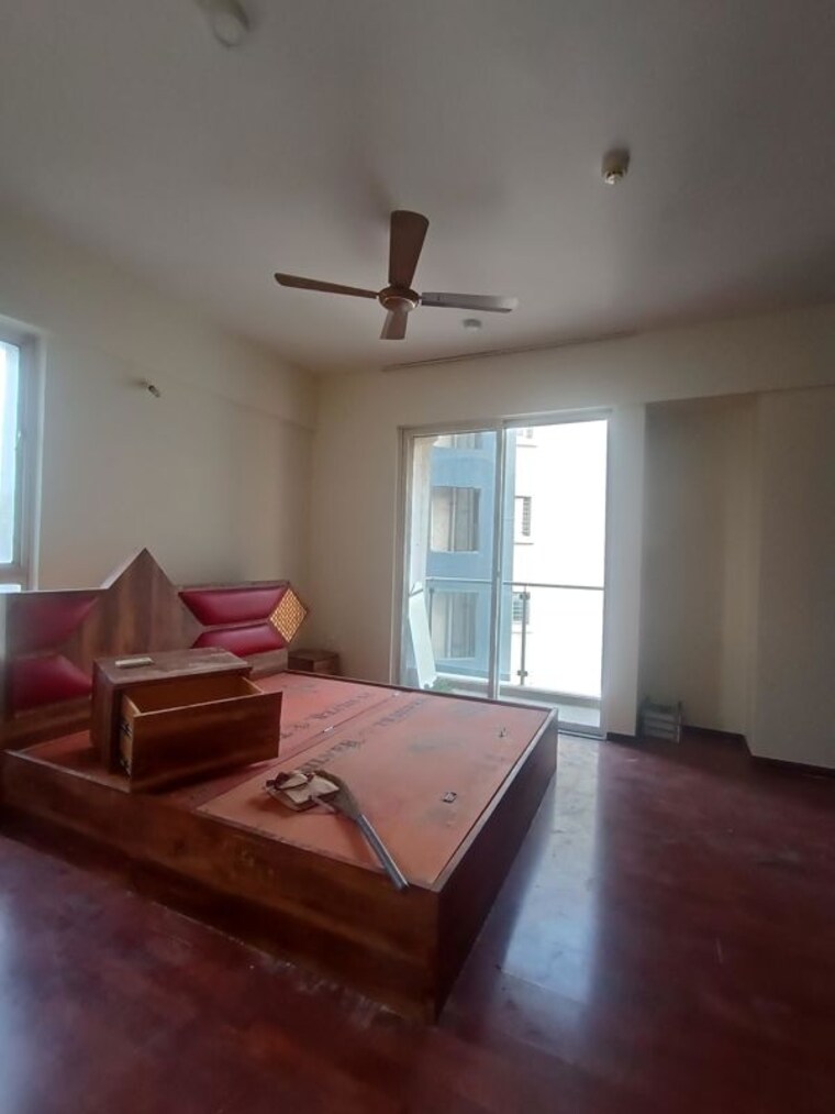 Living Room, gera-trinity-towers 3.5 Bedroom 2300 Sq.Ft. Penthouse In Kharadi Pune 10373871