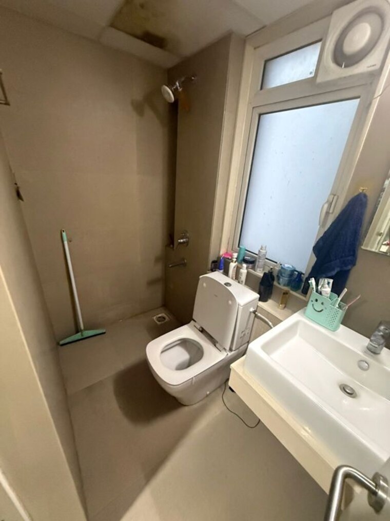 Bathroom, tata-serein 1 Bedroom 450 Sq.Ft. Apartment In Pokhran Road No Two Thane 10373948