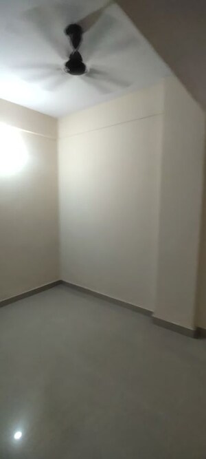 Room in 1 BHK Apartment at Sector 10 Greater Noida – for Rent