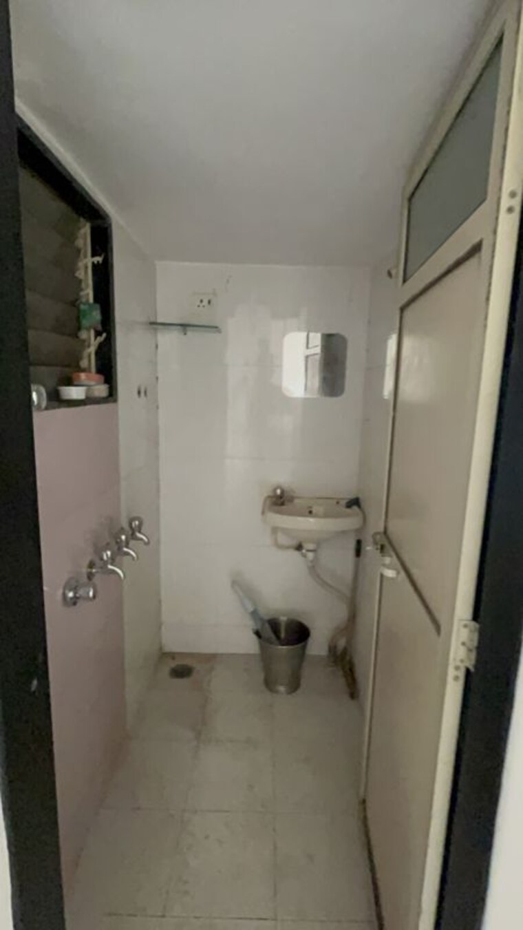 Bathroom, shanti-gardens 1 RK 233 Sq.Ft. Apartment In Mira Road Thane 10373969