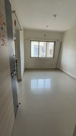 Room in 1 RK Apartment at Shanti Gardens , Mira Road – for Sale