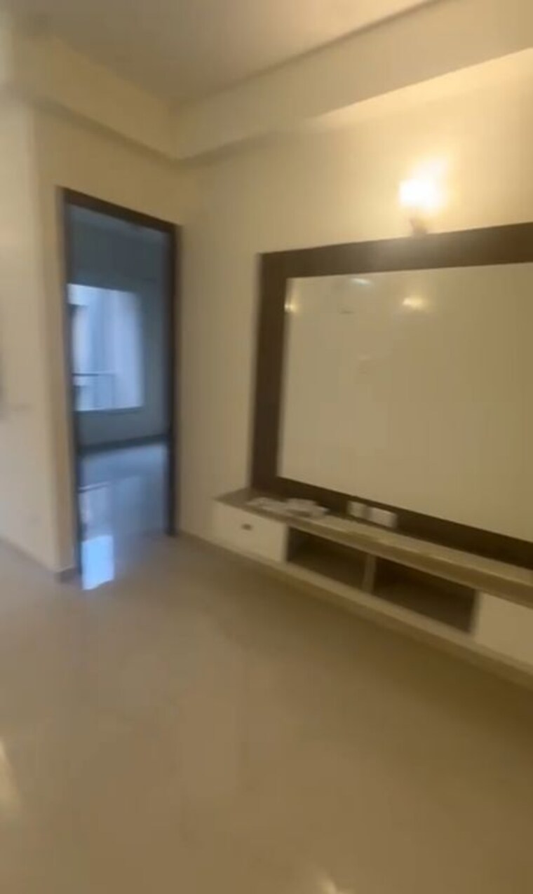 Room, smart-world-orchard 3 Bedroom 1685 Sq.Ft. Builder Floor In Sector 61 Gurgaon 10373971