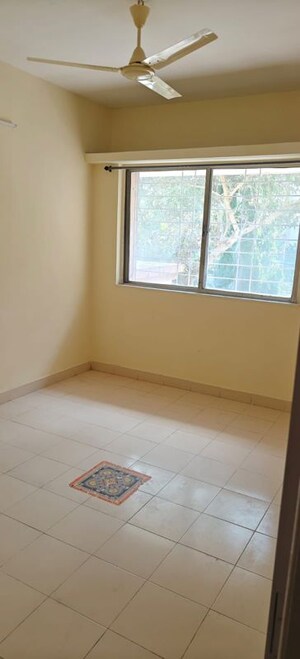 Room in 2 BHK Apartment at Sainikwadi – for Rent