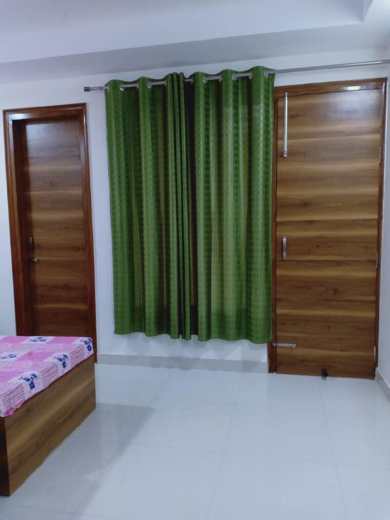 Bedroom, vipul-world-floors 6+ Bedroom 192 Sq.Yd. Villa In Sector 48 Gurgaon 10373966