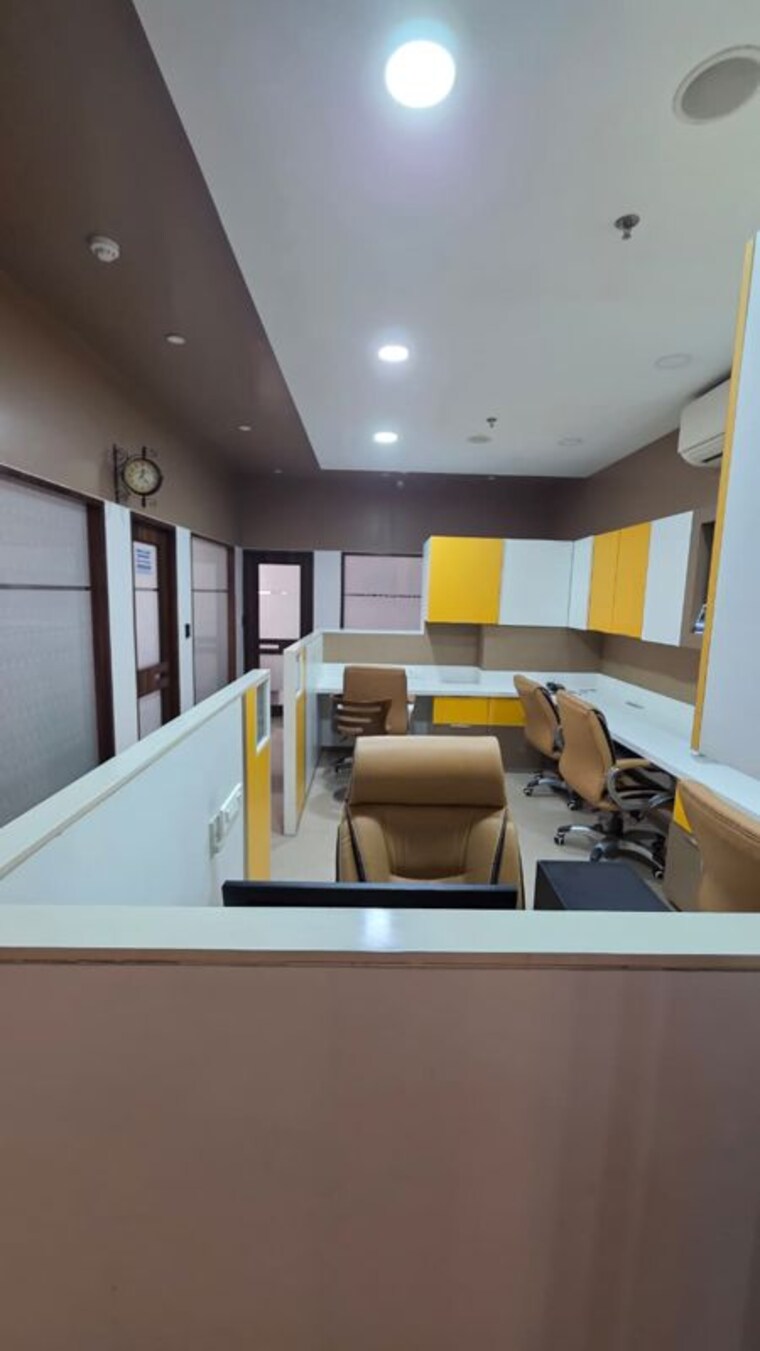Team Area, greenscape-cyber-one Commercial Office Space 1700 Sq.Ft. In Vashi Sector 30a Navi Mumbai 10373962