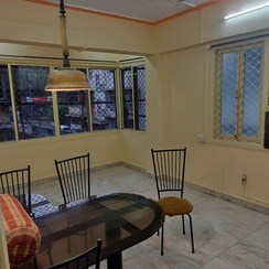 2 BHK + Pooja Room Apartment For Rent in Bandra West