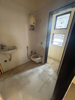 Bathroom in 2 BHK Apartment at Asian Dream Heights, Kharghar – for Rent