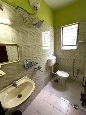 Team Area in 3 BHK Apartment at Riddhi Enclave Co-op Housing Society Ltd, Viman Nagar – for Rent
