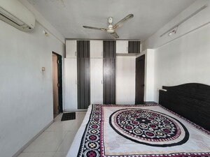 Bedroom in 2 BHK Apartment at Shah Arcade, Kharghar – for Rent