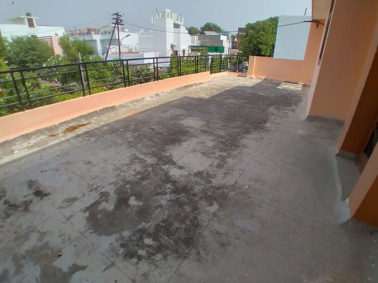 Balcony, gomti nagar 2 Bedroom 1000 Sq.Ft. Independent House In Gomti Nagar Lucknow 10374046