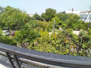 2 BHK Independent House – Garden View at Gomti Nagar - for Rent