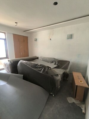 Bedroom in 4 BHK Apartment at Sushant Lok I – for Rent