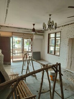 4 BHK + Servant Room Apartment For Rent in Sushant Lok I