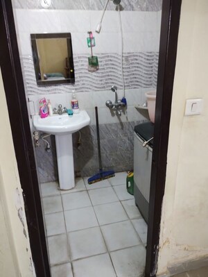 Bathroom in 2 BHK Apartment at Dragon Age The Citadel, Chinhat – for Rent