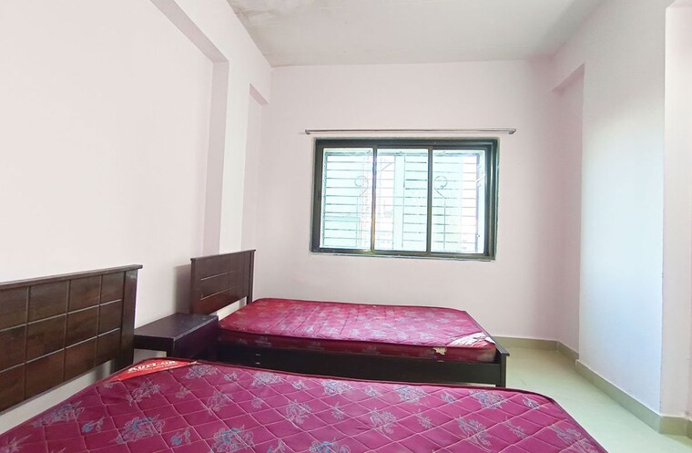 Bedroom, mhada colony 20 Pg For Girls In Mhada Colony 20 10374111