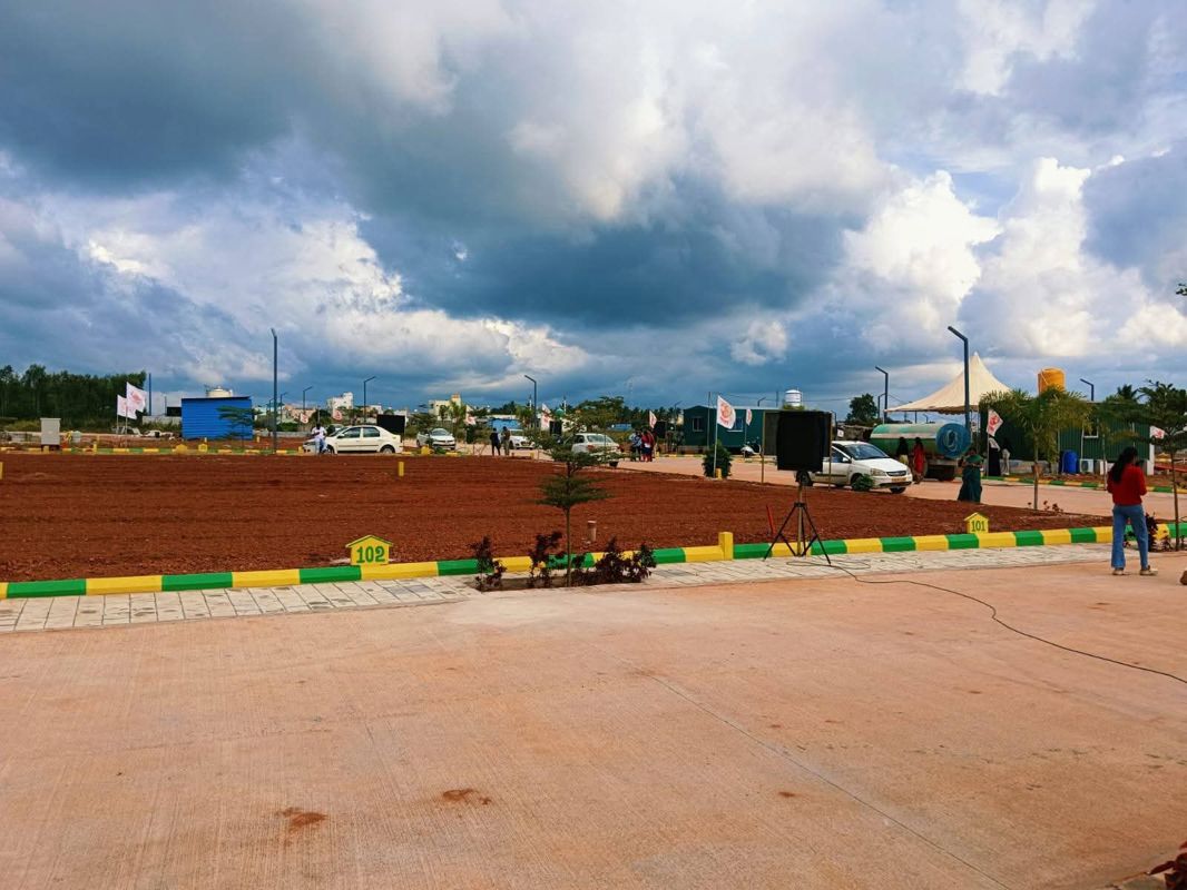 Plot For Sale in Devanahalli