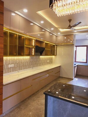 Kitchen in 4 BHK Builder Floor at BPTP Park Central, Sector 85 – for Sale
