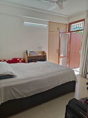 Bedroom in 3 BHK Apartment at Apex Apartments, Sector 45 – for Rent