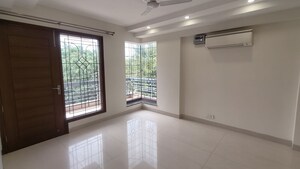 Bedroom in 3 BHK Builder Floor at Sector 45 – for Rent