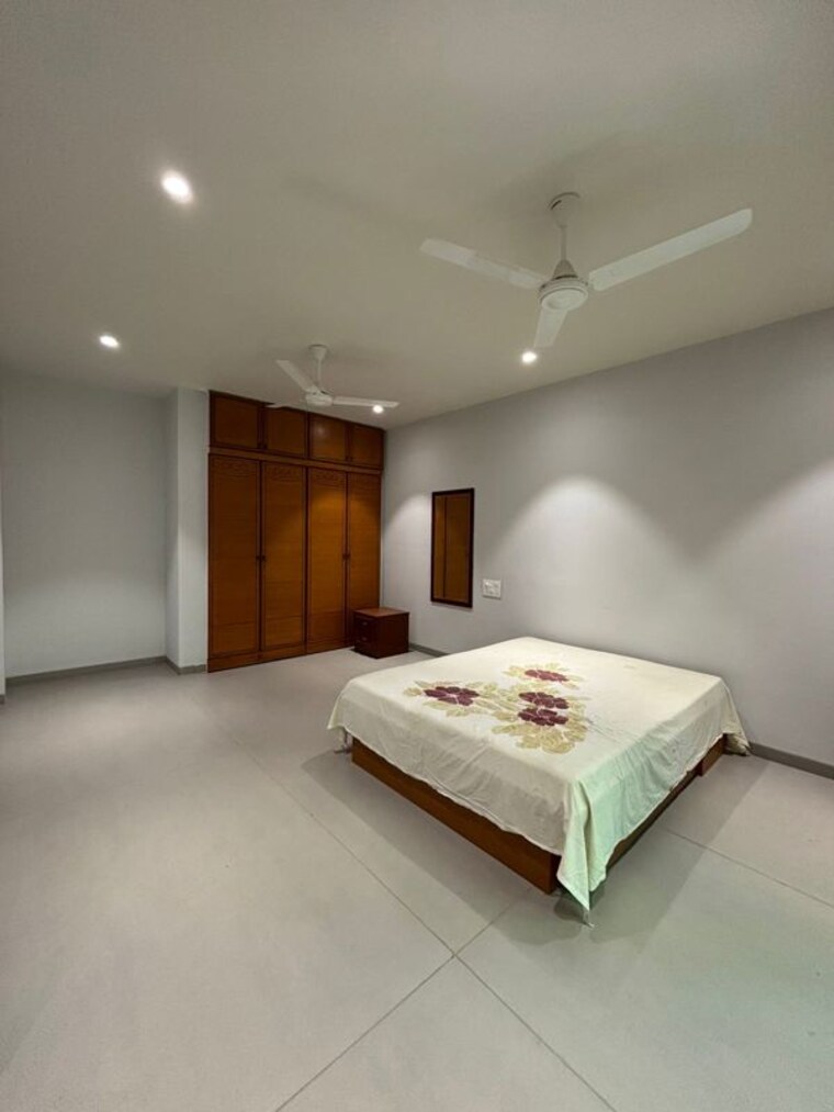 Bedroom, sandesh nagar 6+ Bedroom 7500 Sq.Ft. Apartment In Sandesh Nagar Mumbai 10374154