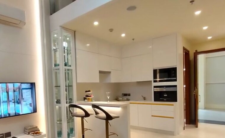 Kitchen, m3m-sky-lofts Studio 744 Sq.Ft. Apartment In Sector 71 Gurgaon 10374152