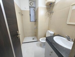 Bathroom in 3.5 BHK Apartment at Pioneer Park Phase 1, Sector 61 – for Rent