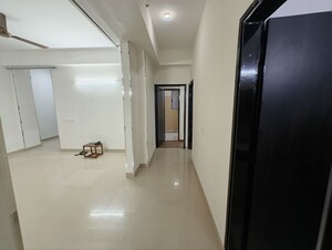 Building Lobby in 3.5 BHK Apartment at Pioneer Park Phase 1, Sector 61 – for Rent